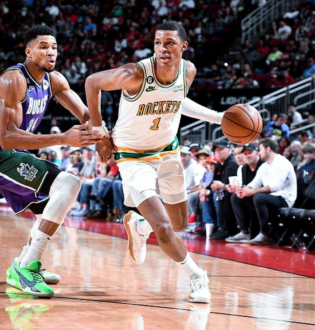 欧联关键时刻走向成谜,密尔沃基雄鹿单刀错失,引发热议,轮换策略成焦点的简单介绍 欧联关键时刻走向成谜,密尔沃基雄鹿单刀错失,引发热议,轮换策略成焦点的简单介绍