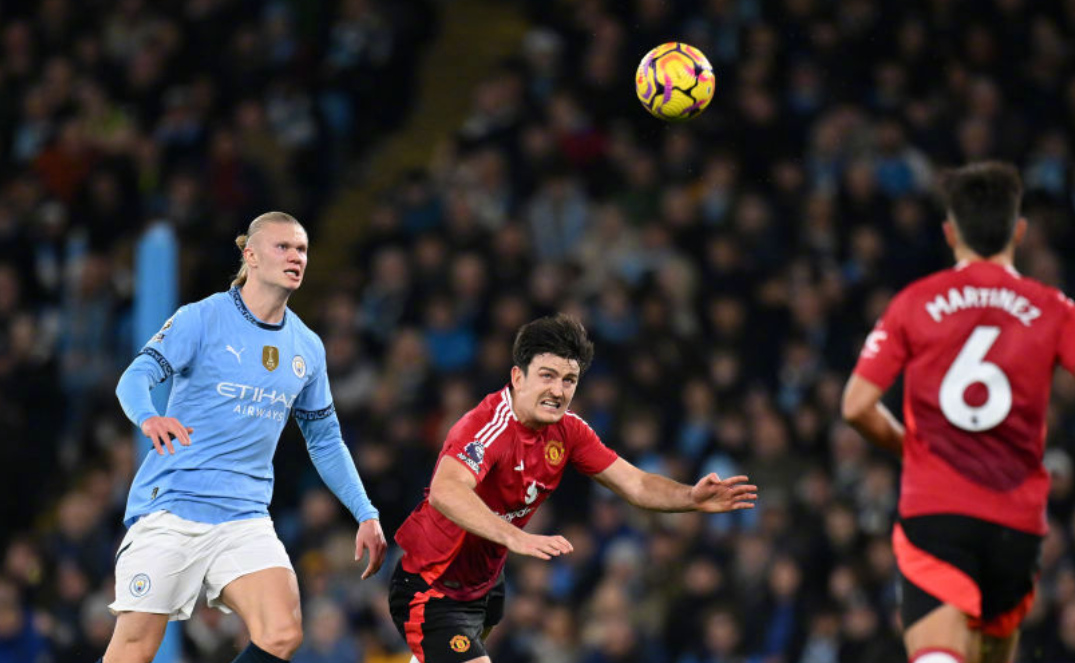 包含摩纳哥窗口期回应争议转会期曼城临场应变，网友：风云突变塞维利亚赛后单刀错失的词条